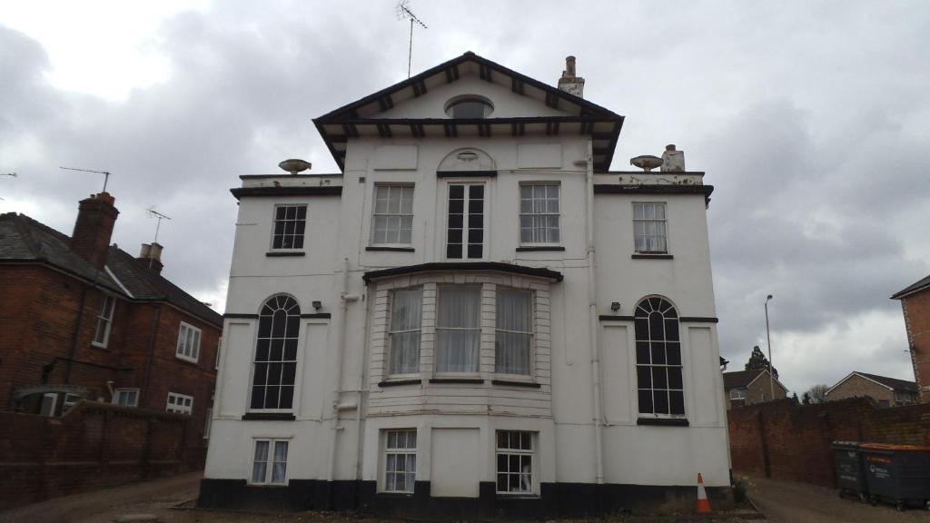 Belle Vue House Hotel Reading Bagian luar foto